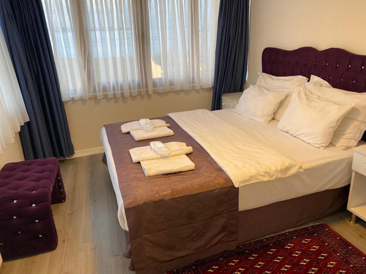 Spinel Hotel
