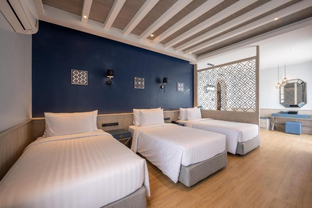 Seabed Grand Hotel Phuket