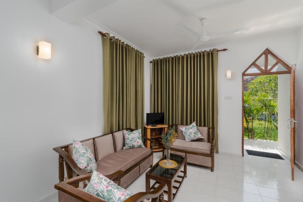 Paradise Holiday Village