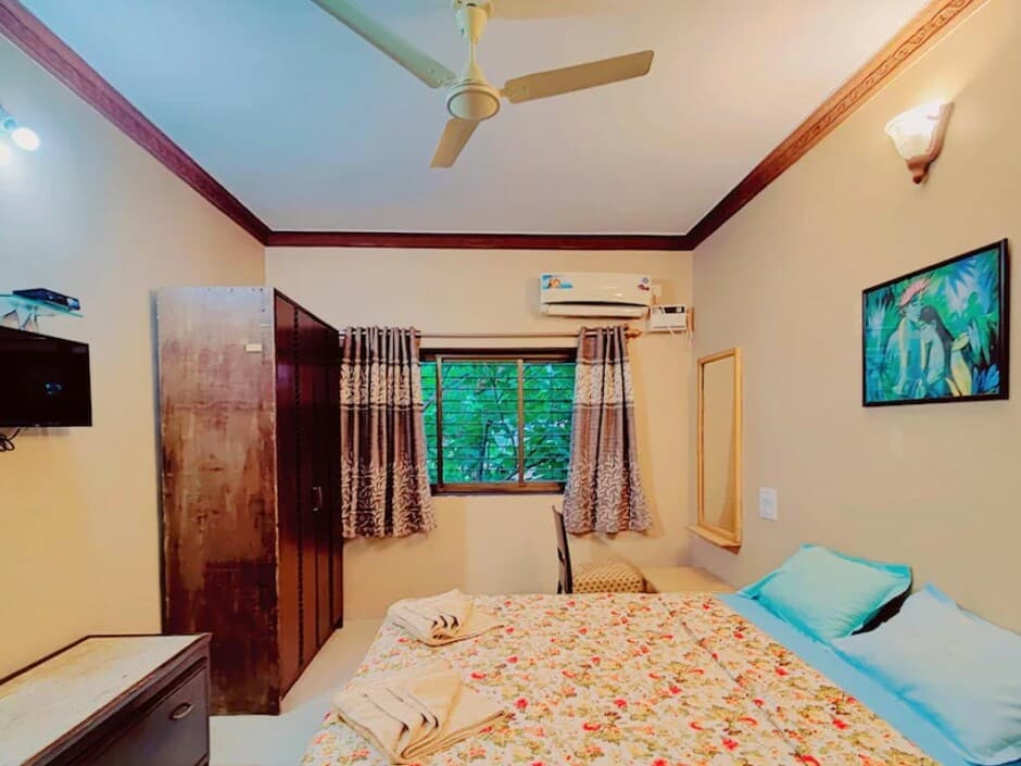 Ashwem Beach Inn