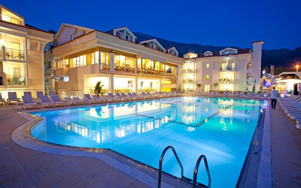 Aes Club Hotel