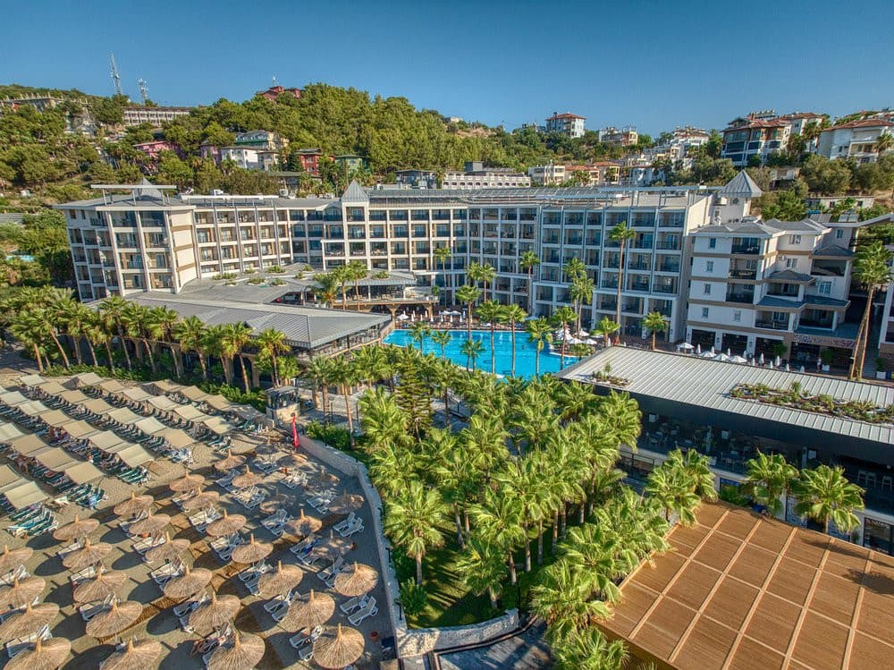 Seven Seas Palmeras Bay