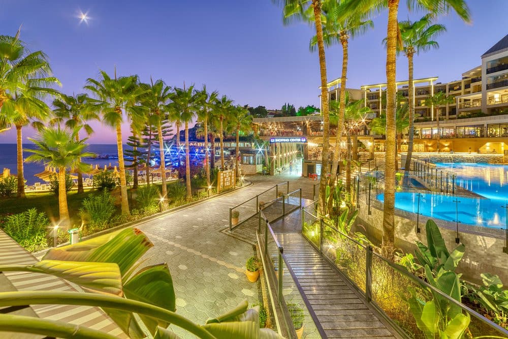 Seven Seas Palmeras Bay