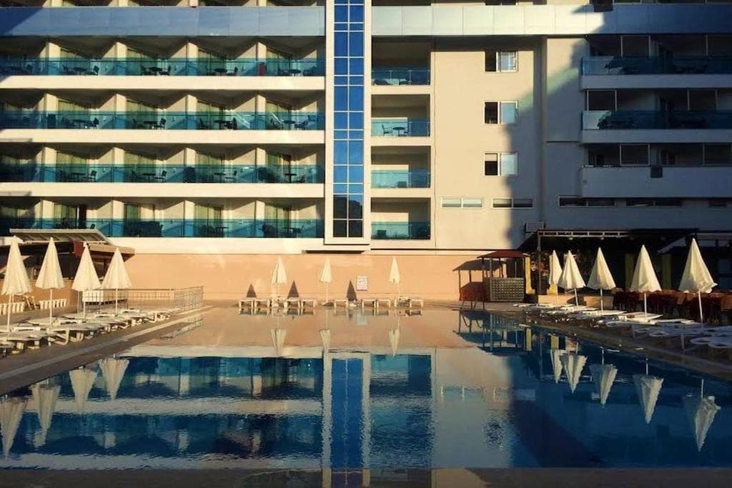 Grand Bayar Beach Hotel
