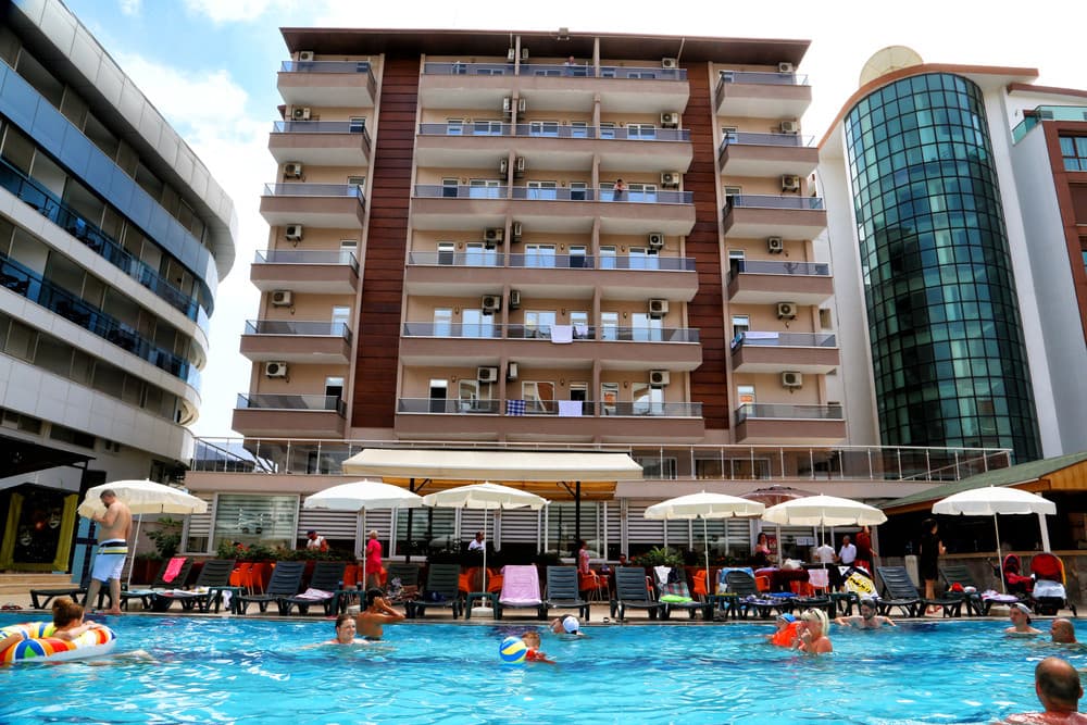 Grand Bayar Beach Hotel