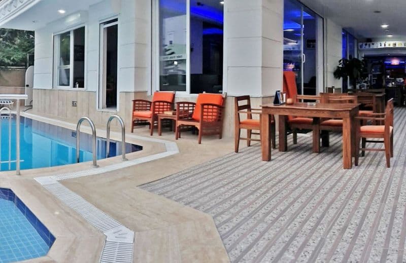 North Point Hotel