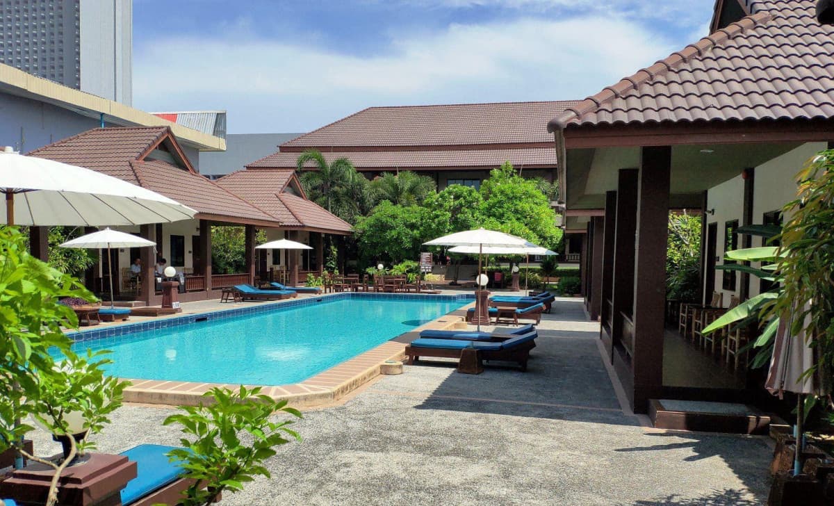 Rose Bay Resort