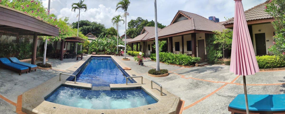 Rose Bay Resort