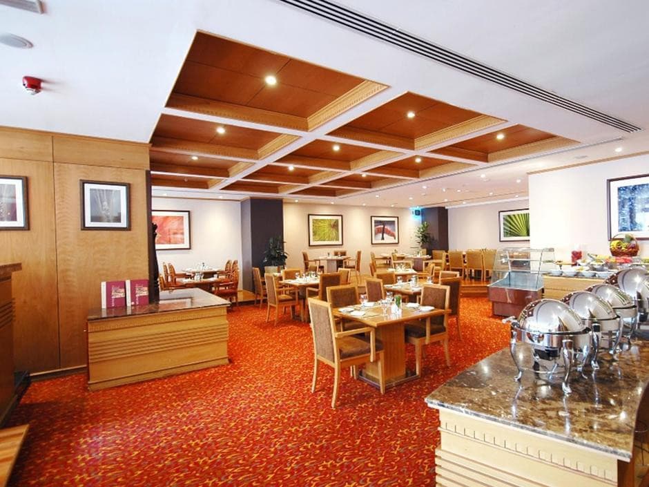 Golden Tulip Al Barsha