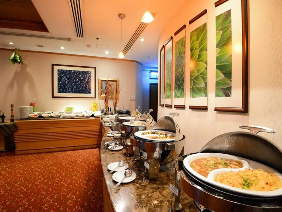 Golden Tulip Al Barsha