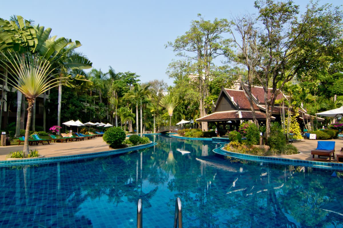 GREEN PARK RESORT (THE)