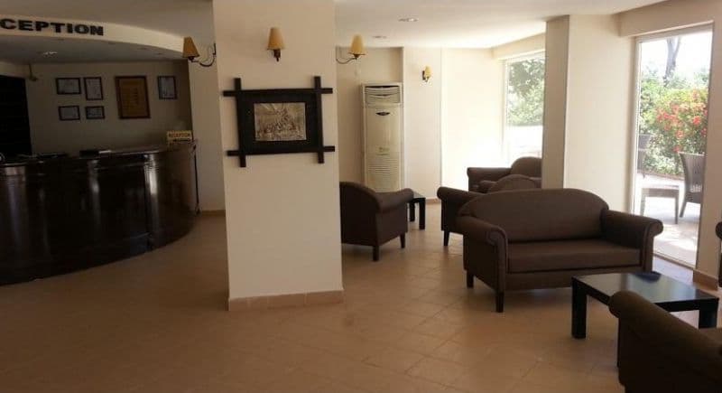 Pera Beach Hotel