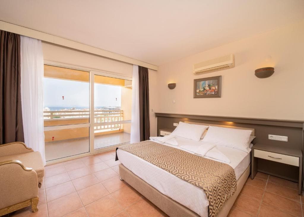 Esra Hotel Family Suites