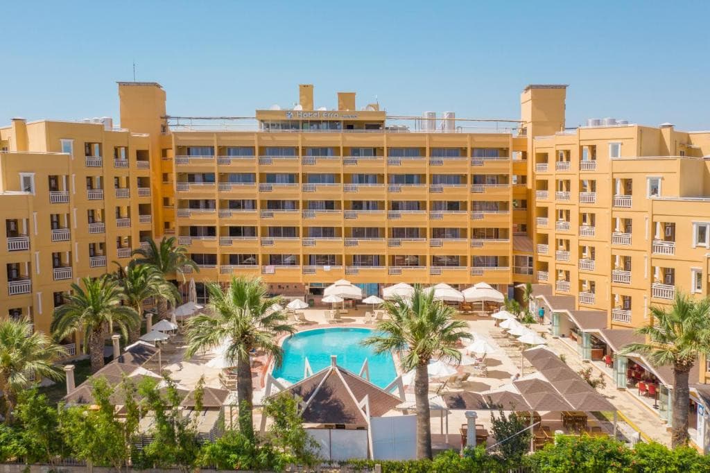 Esra Hotel Family Suites