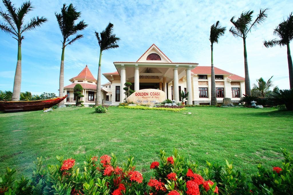 Golden Coast Resort & Spa