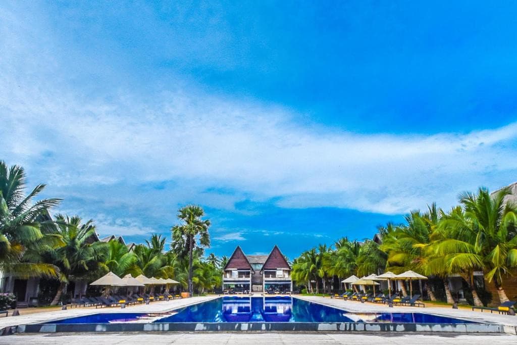 Maalu Maalu Resort & Spa Passikudah