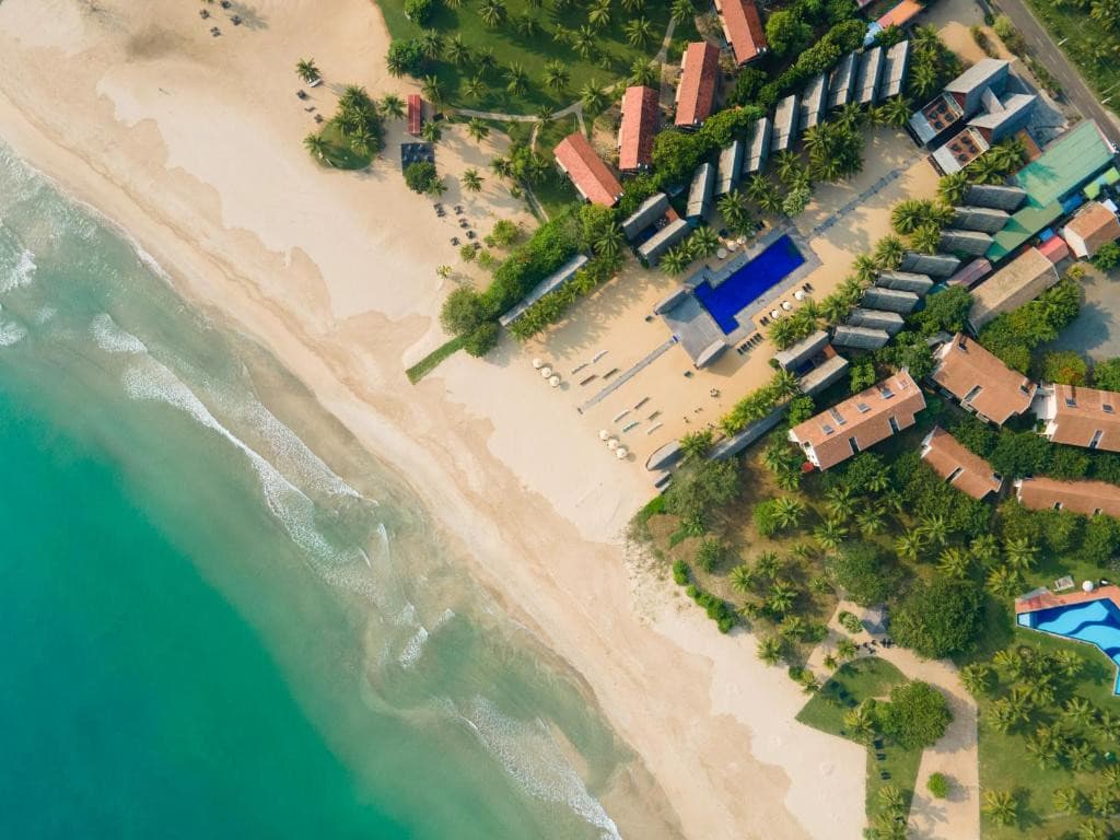 Maalu Maalu Resort & Spa Passikudah