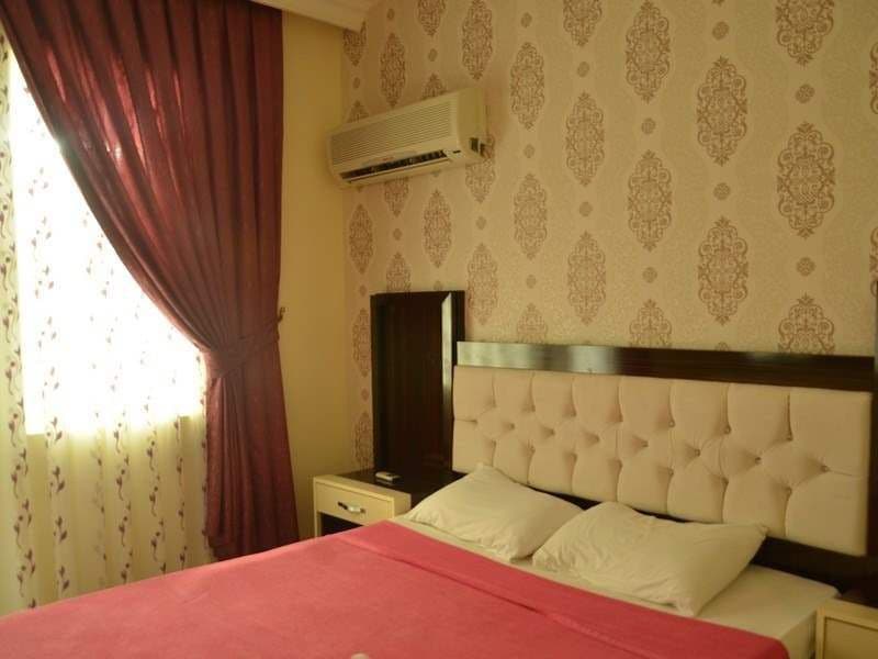 Midnight Sun Hotel