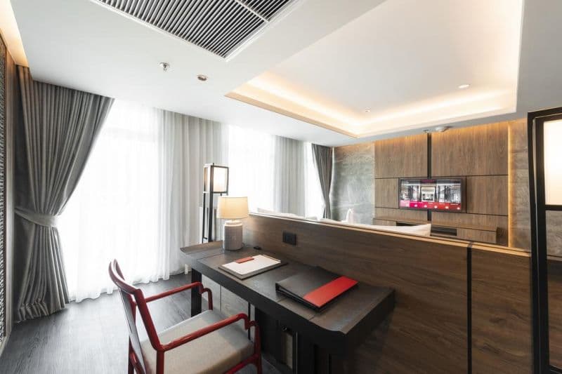 RAMADA PLAZA BY WYNDHAM CHAO FAH