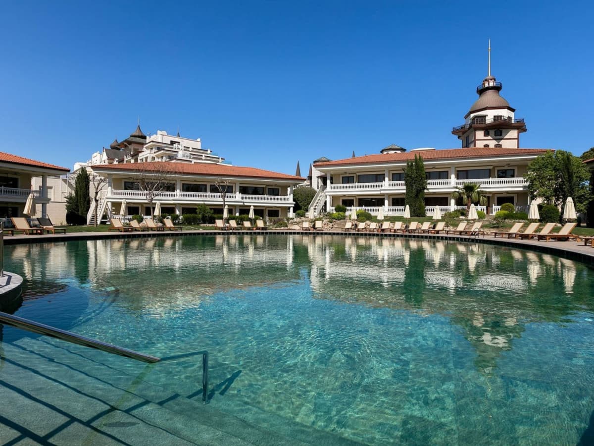 Mardan Palace