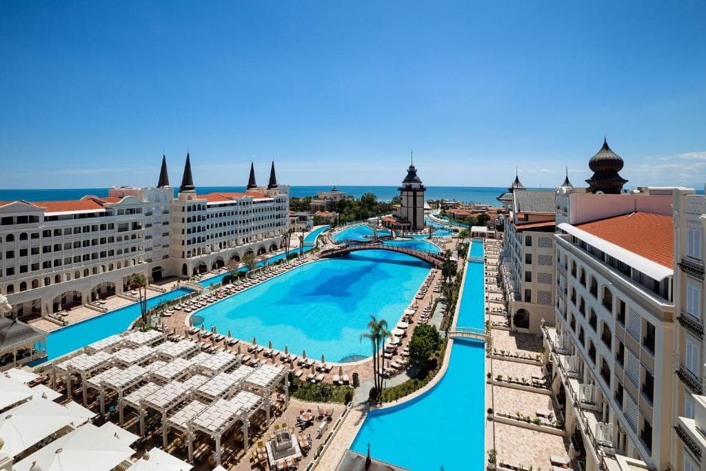 Mardan Palace