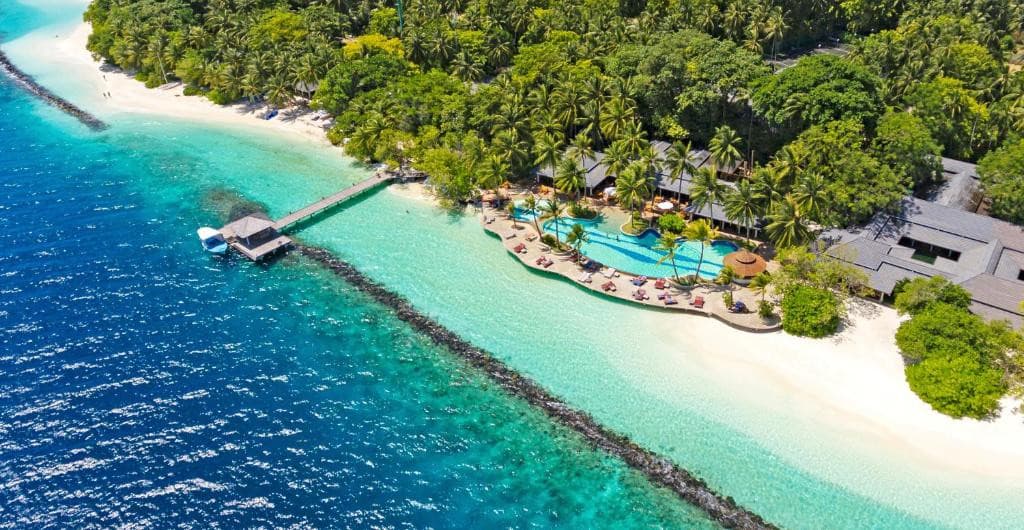 Royal Island Resort & Spa