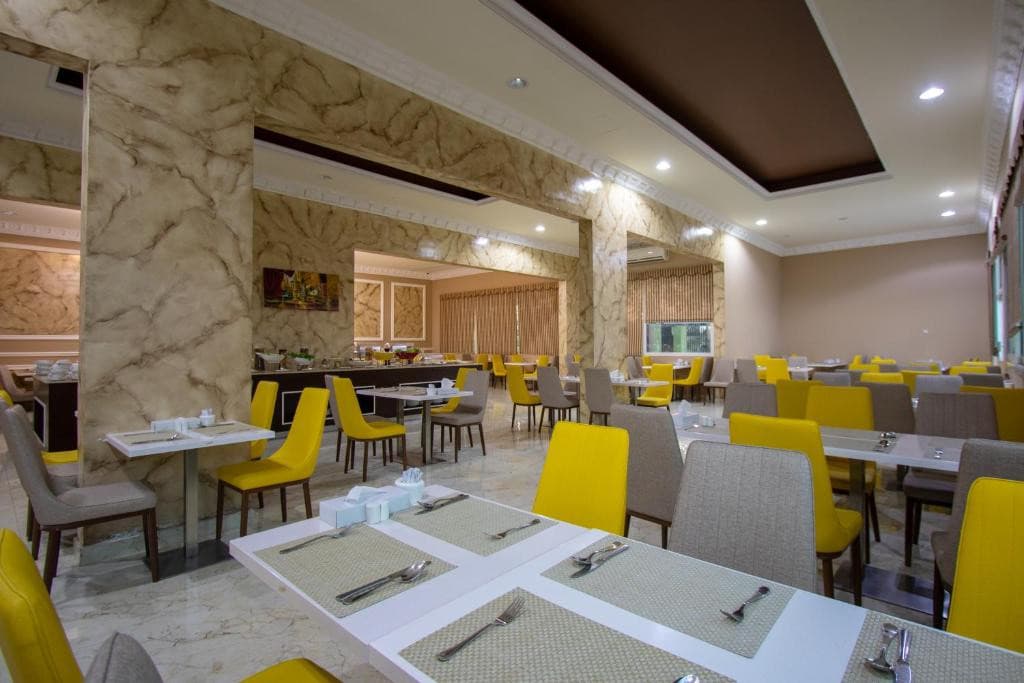 Flamingo Beach Resort