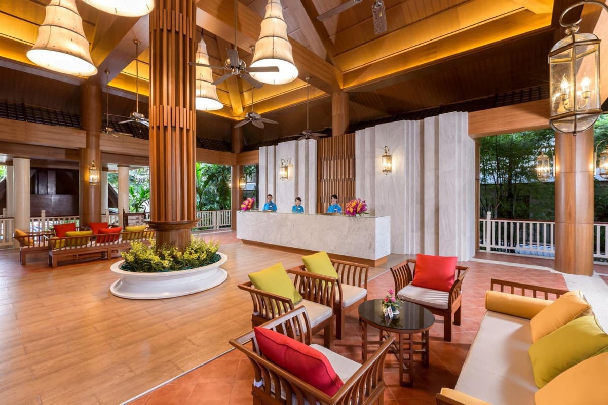 Thara Patong Beach Resort & Spa