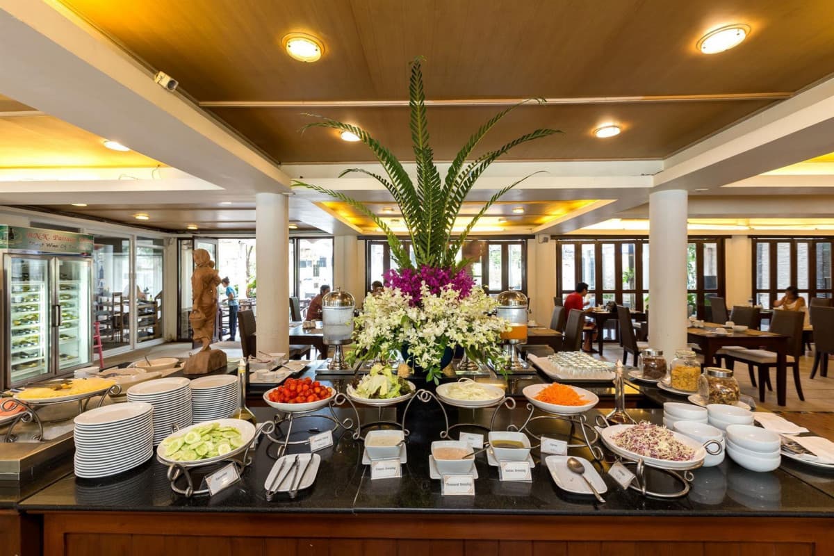 Thara Patong Beach Resort & Spa
