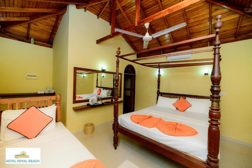 Royal Beach Hotel & Restaurant