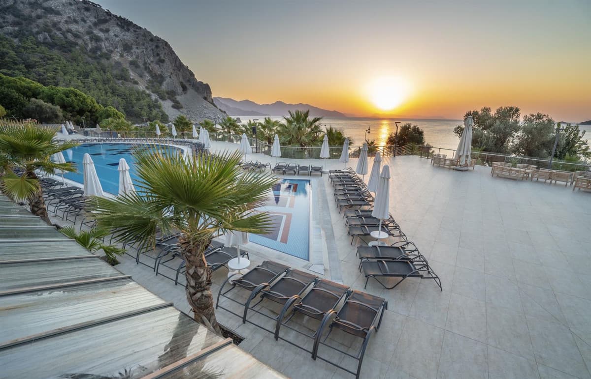 Turunc Premium Hotel