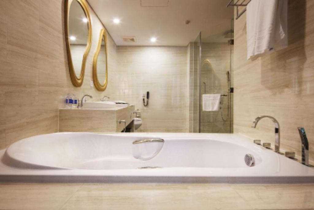 Diamond Bay Hotel 5* - Nha Trang