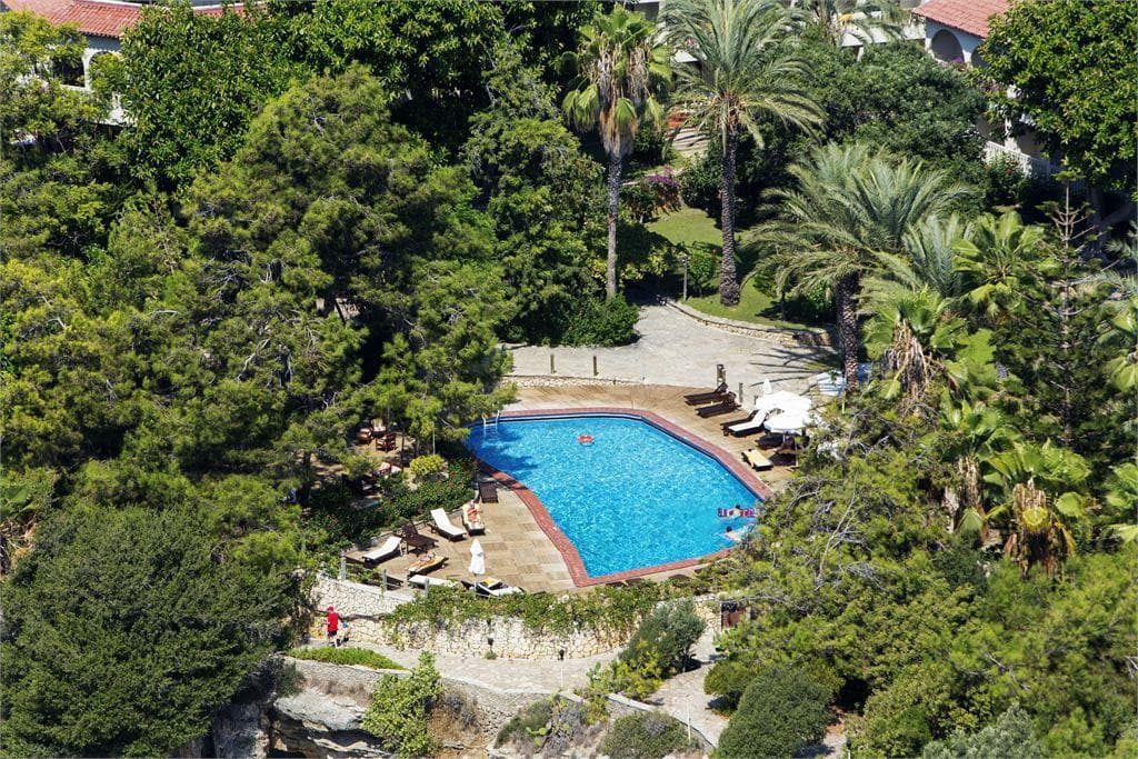 Alara Hotel