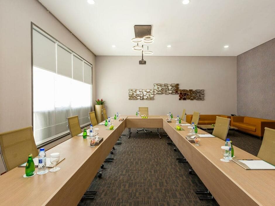 Flora Al Barsha Hotel