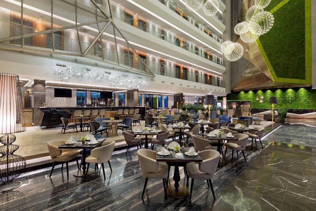 DOUBLETREE BY HILTON HOTEL ISTANBUL - PIYALEPASA