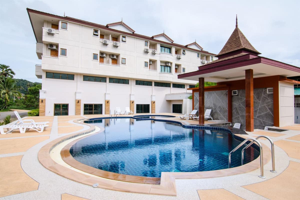 Diamond Place Hotel