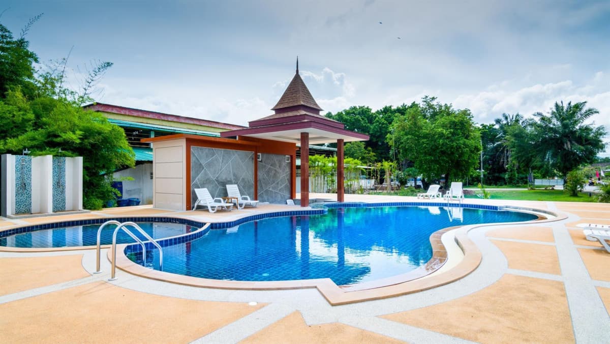 Diamond Place Hotel