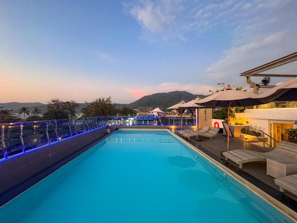 Araya Beach Hotel Patong