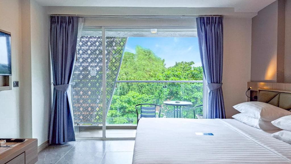 Araya Beach Hotel Patong