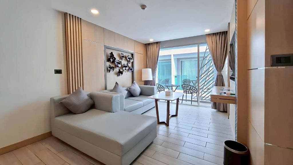 Araya Beach Hotel Patong