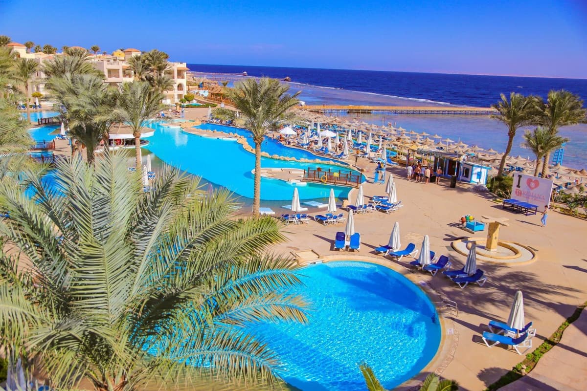 Rehana Royal Beach Resort & Spa