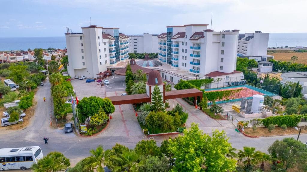 Cenger Hotel Beach Resort & Spa