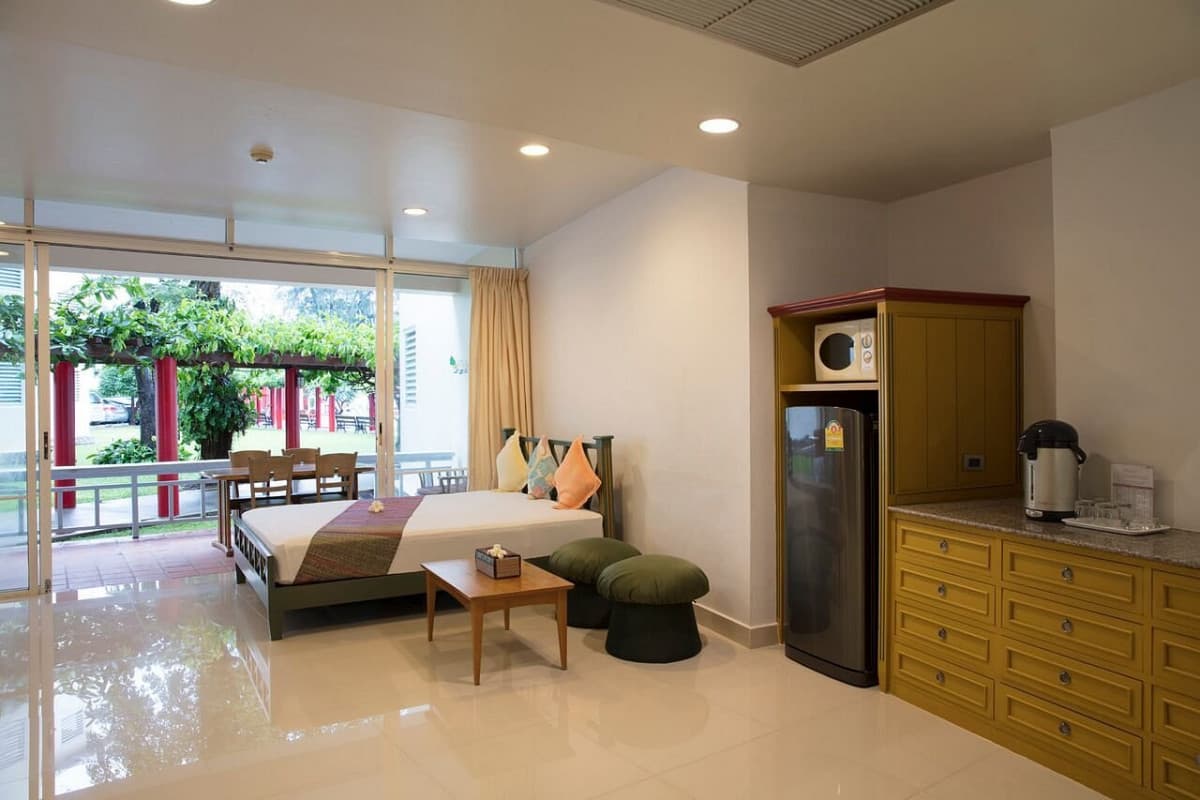 Chom View Hotel