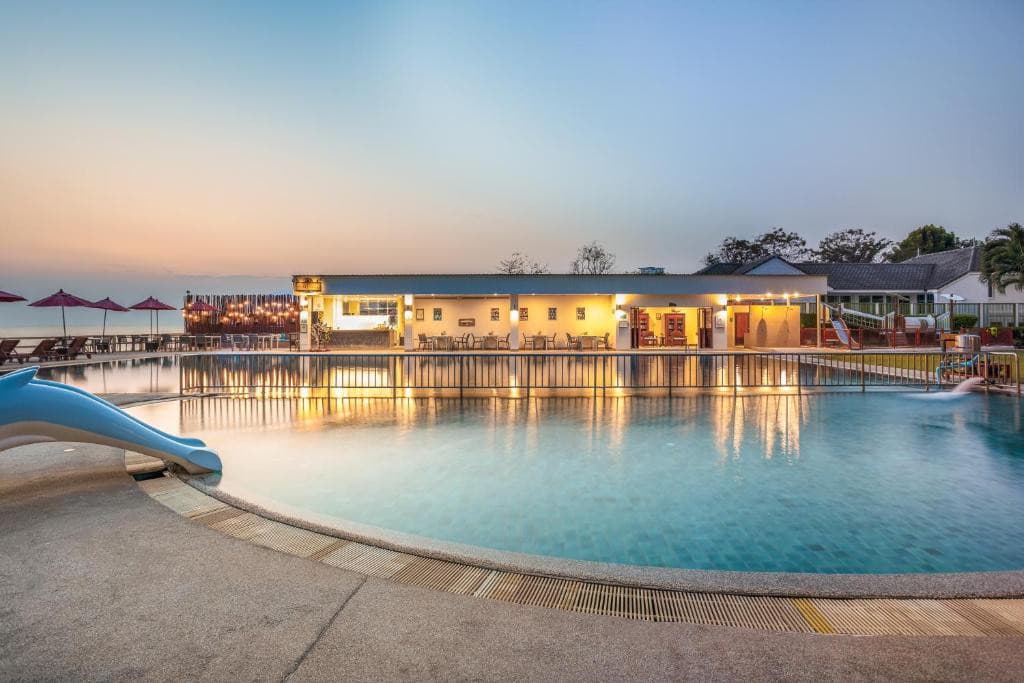 Chom View Hotel