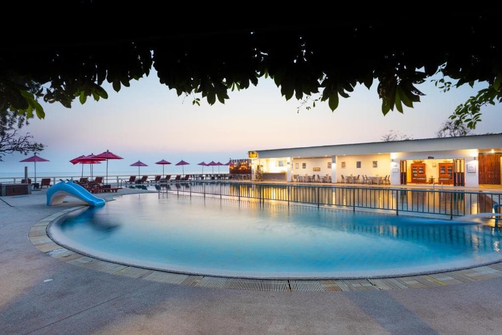 Chom View Hotel