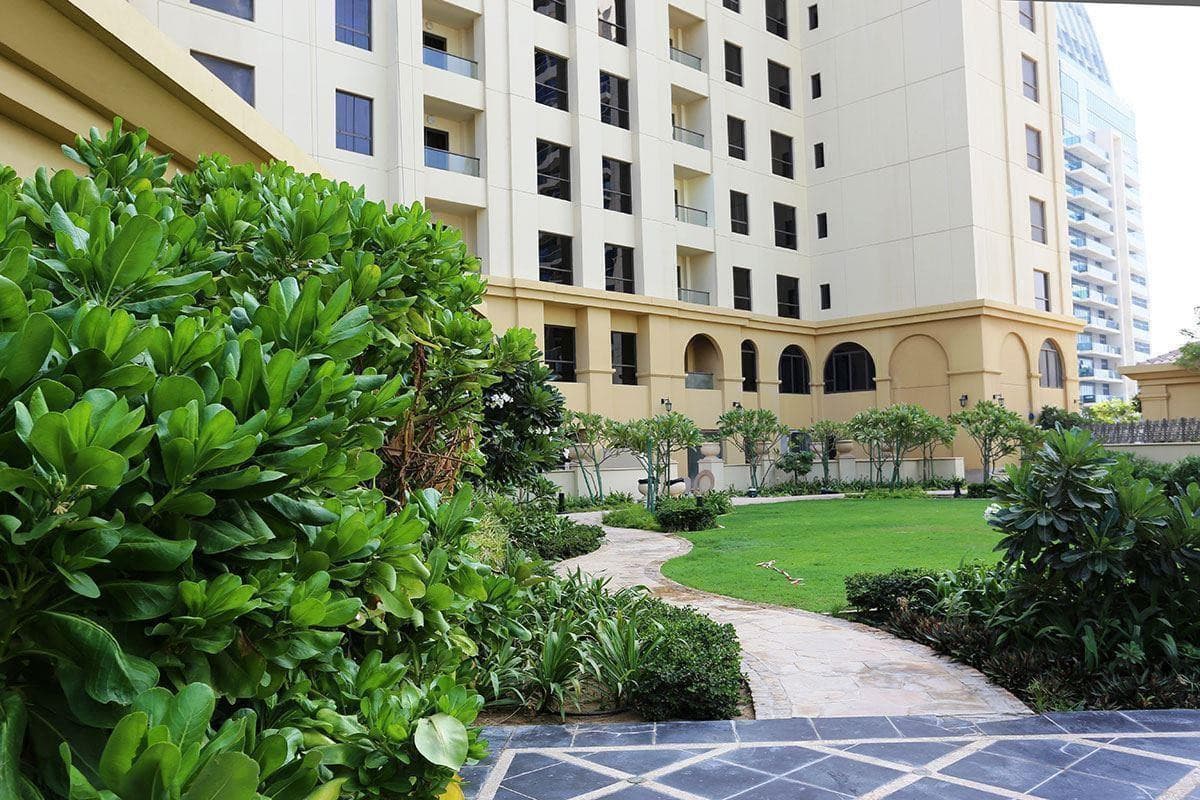 Ramada Hotel & Suites by Wyndham JBR