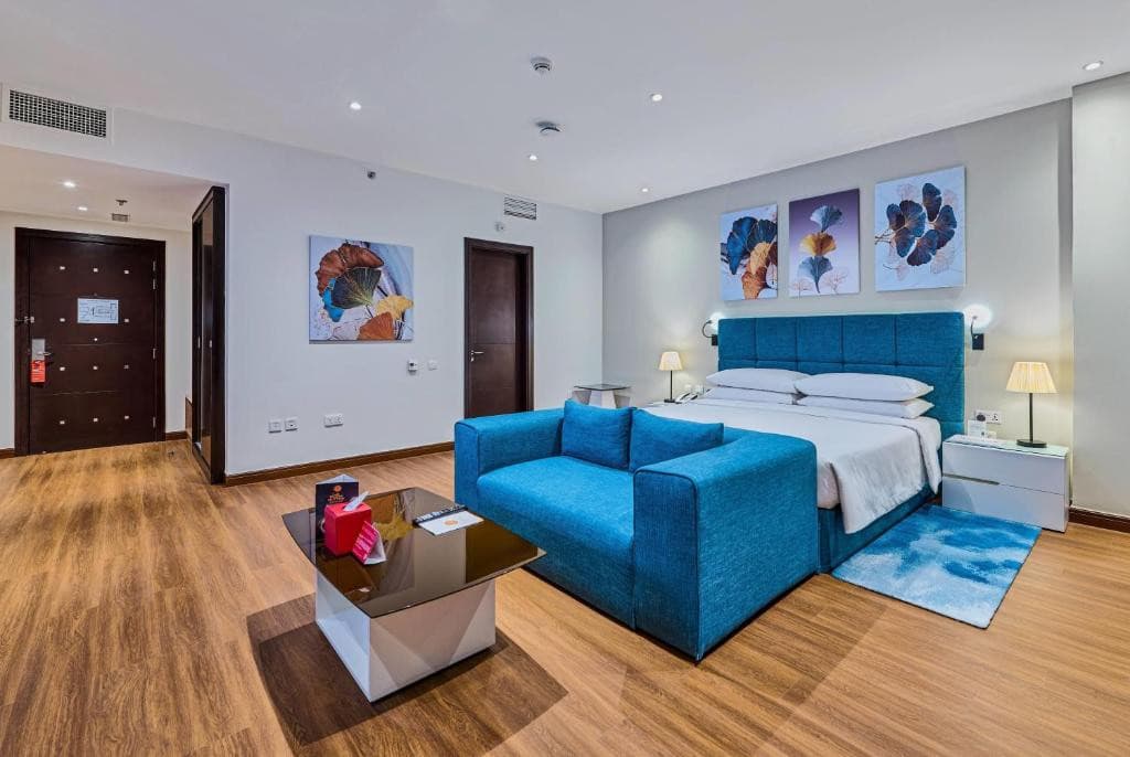 Ramada Hotel & Suites by Wyndham JBR
