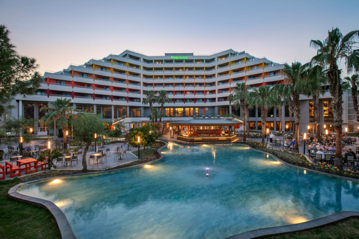 Aska Side Grand Prestige Hotel & Spa