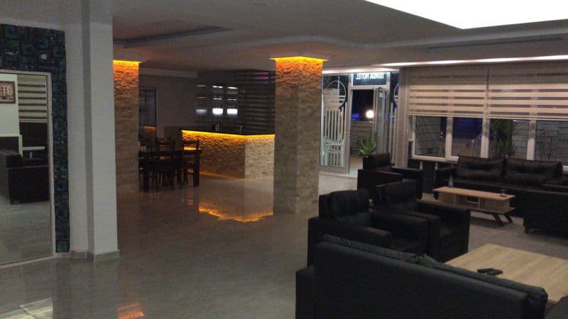 Isinda Hotel
