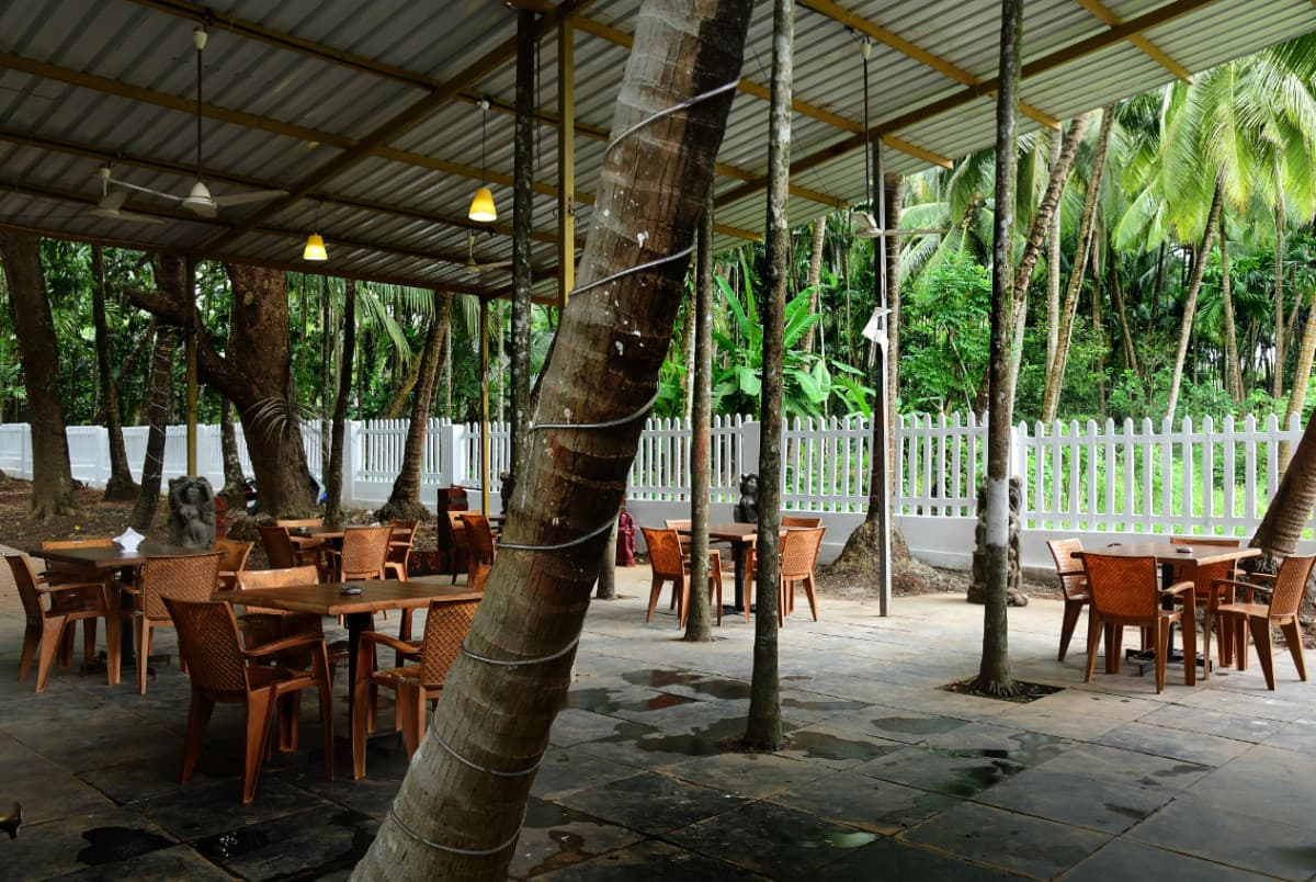 Arambol Paradise Village Resort